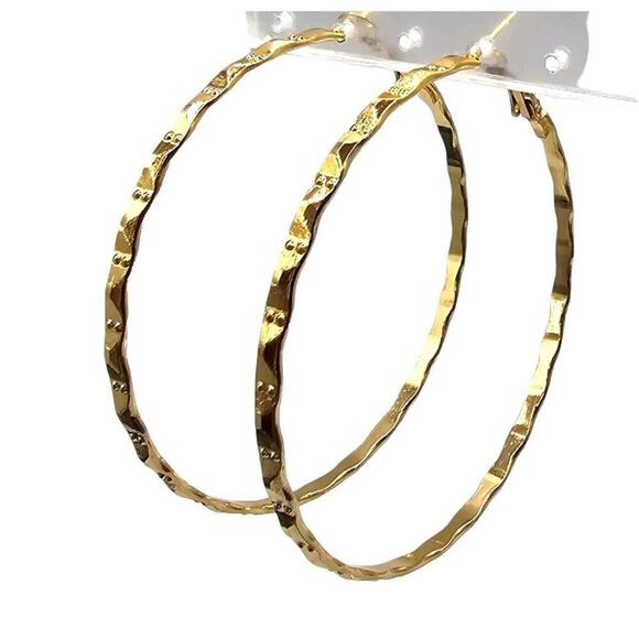 Stylish Gold Tone Textured Hoop Pierced Earrings Large Statement Boho Chic Style - Picture 1 of 5